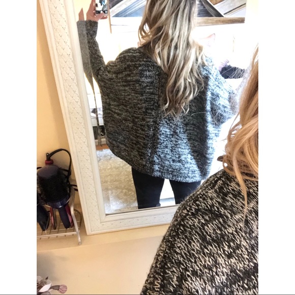 Sweater - Picture 3 of 6